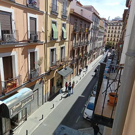 Vacavic Plaza Mayor Apartament Madrid Esterno foto